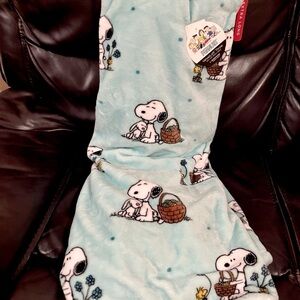 Peanuts Snoopy Easter Throw - Easter PEANUTS Throw